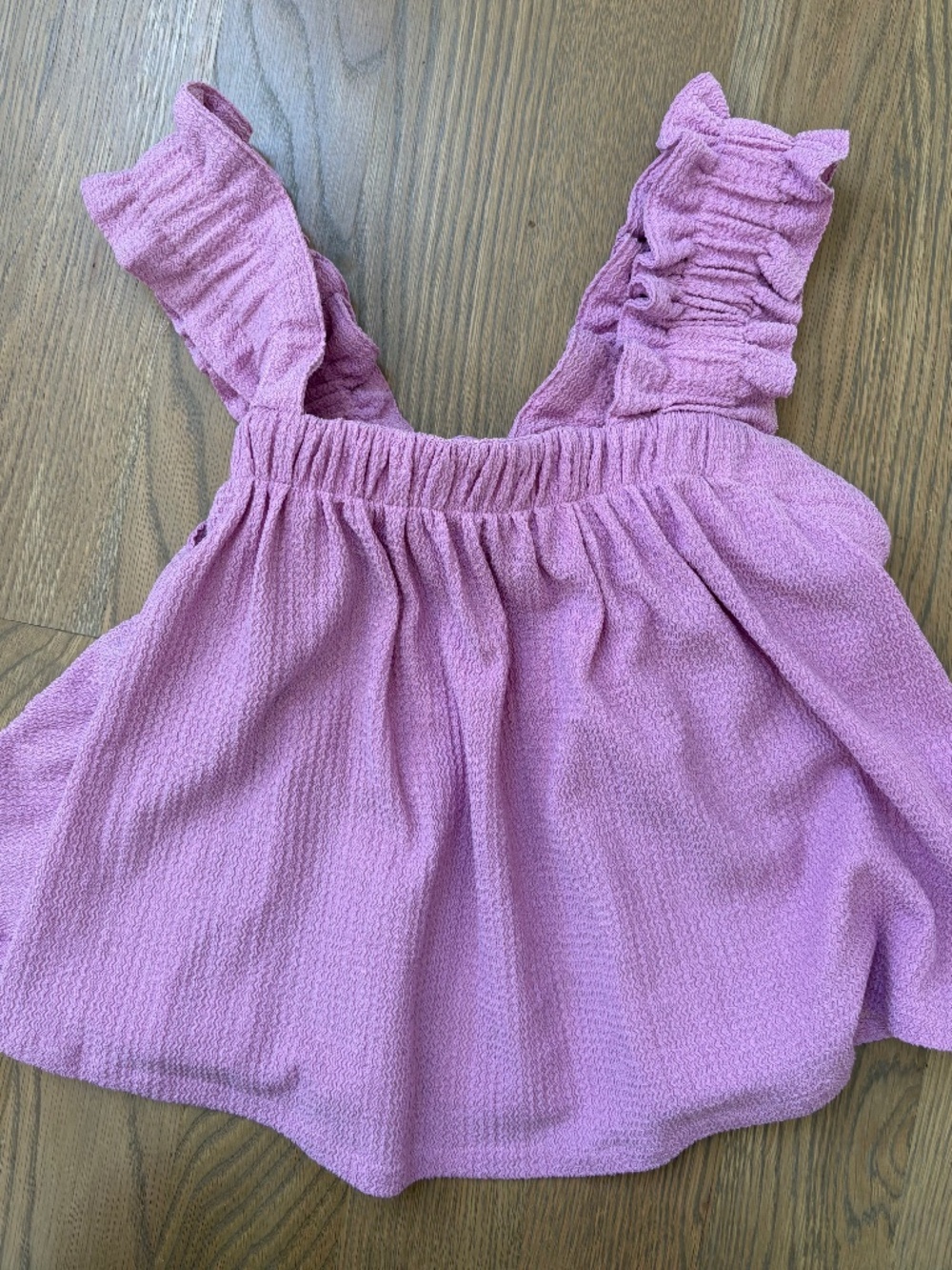VESTIQUE WOMENS SLEEVLESS TOP SIZE SMALL